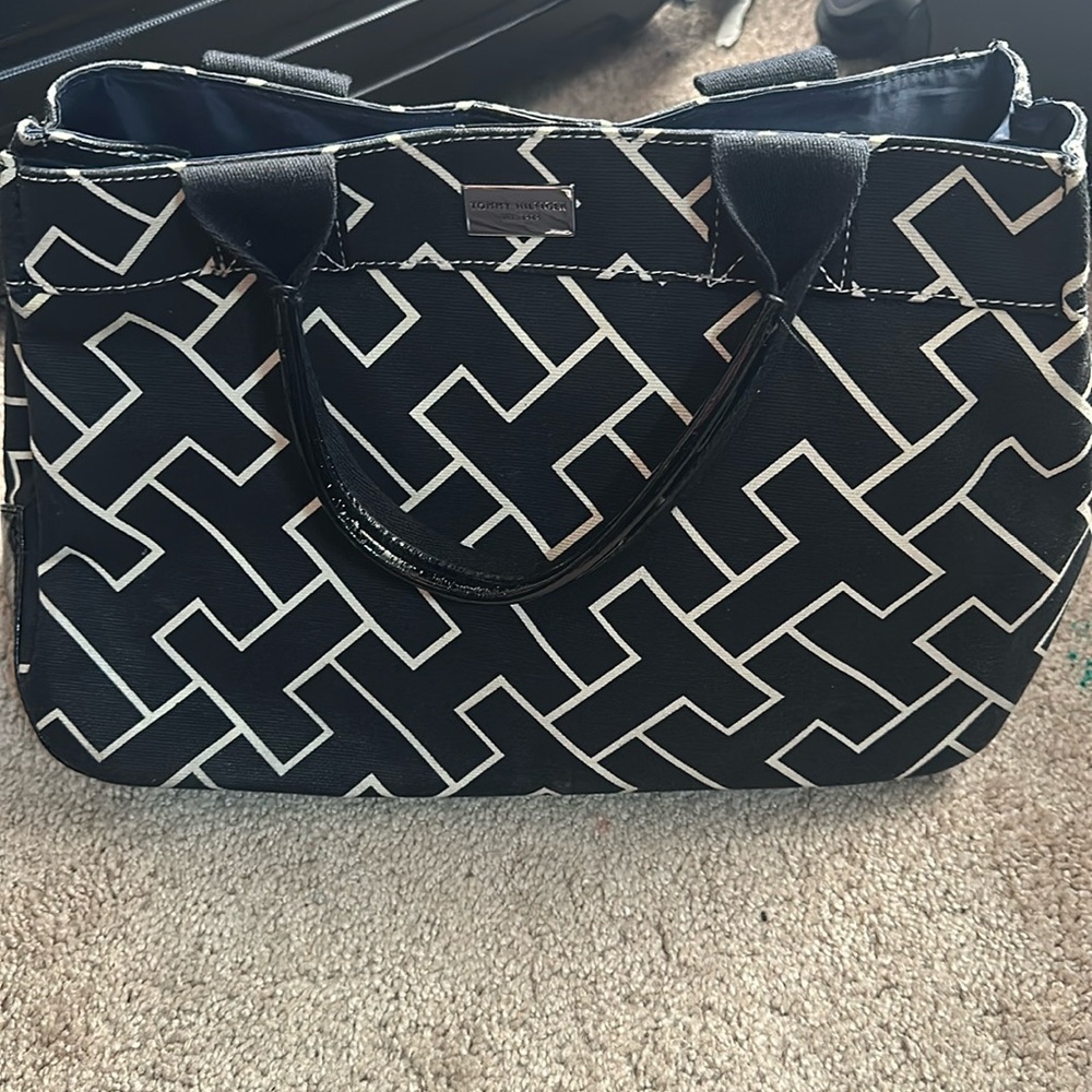 Tommy Hilfigure purse